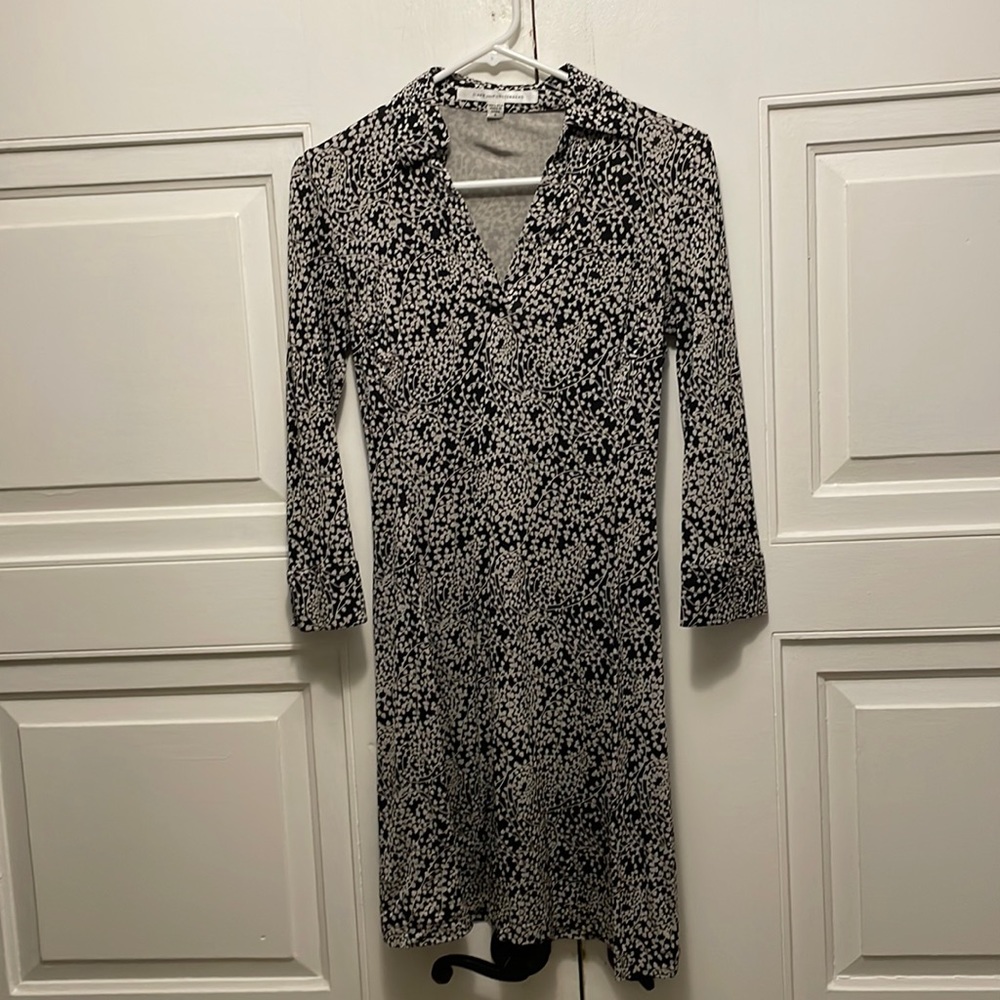Black and white long sleeve Diane von Furtenberg dress